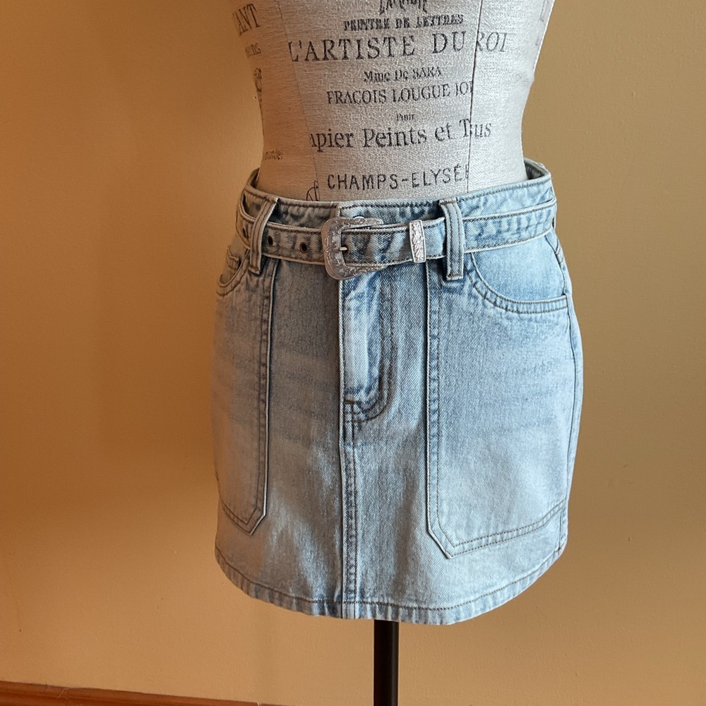 Bluenotes Light Blue Denim Mini Skirt with Belt Size 26/27